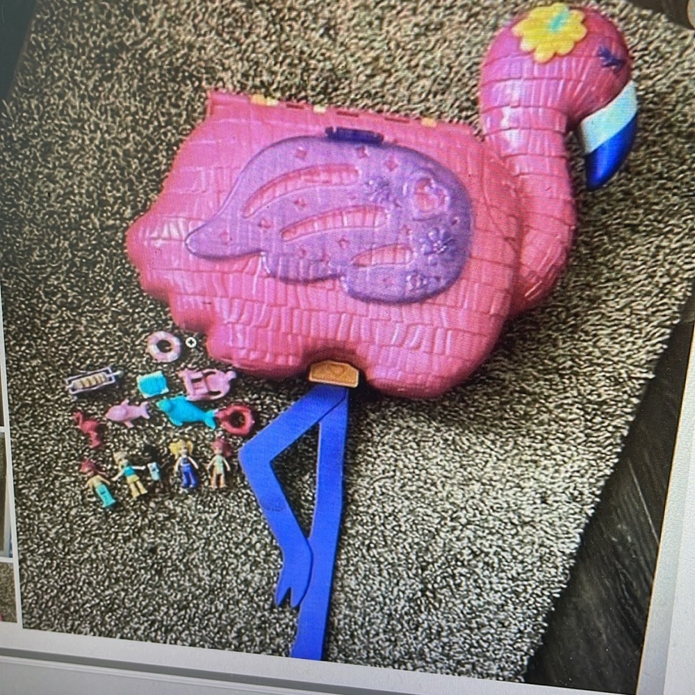 Polly Pocket Flamingo Party Travel Play set